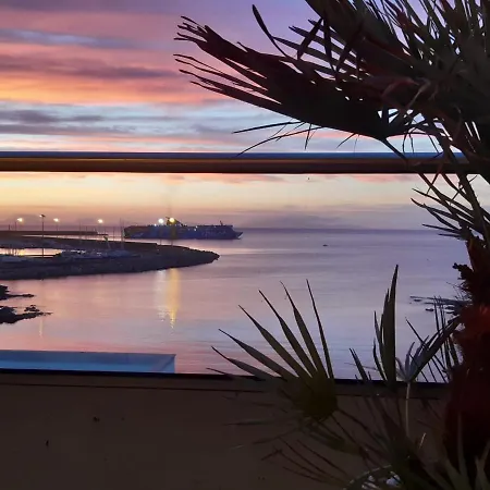Boutique Lungomare Aparthotel
