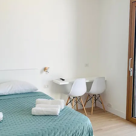 Boutique Lungomare Lejlighedshotel 3*